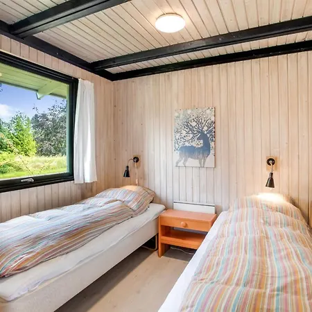 度假居 Any - 11km From The Sea By Interhome *